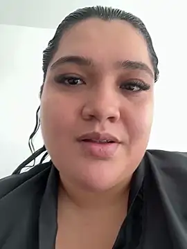 Snapshot of sweetmuslim01 chatting on December 11, 2024, 7:36 pm sweetmuslim01 online show from December 11, 2024, 7:36 pm