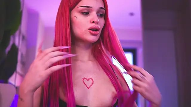 KatiaFinesse online show from January 12, 2026, 2:22 pm