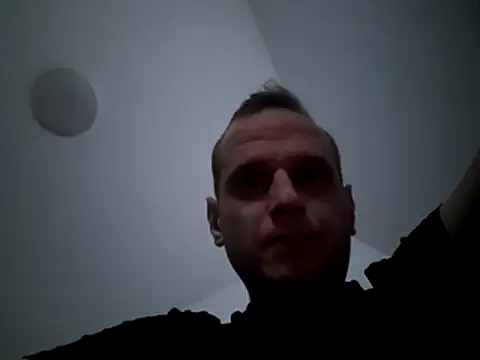 germanAmateur online show from November 29, 2025, 7:39 pm