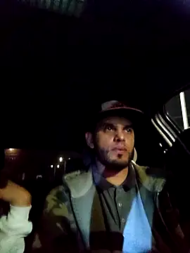 James21990 online show from November 30, 2025, 9:35 am