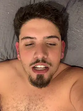 Bbbtro online show from March 19, 2026, 10:25 pm