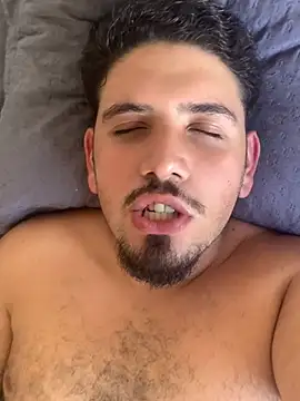 Bbbtro online show from March 20, 2026, 6:35 pm