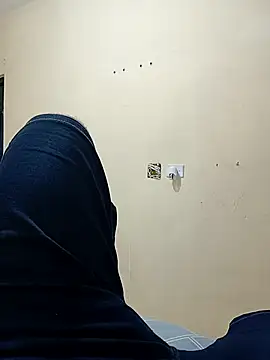 Snapshot of safado__web chatting on November 7, 2025, 12:21 am safado web online show from November 7, 2025, 12:21 am