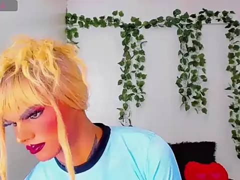 Sofia-hot  online show from November 13, 2025, 3:55 pm