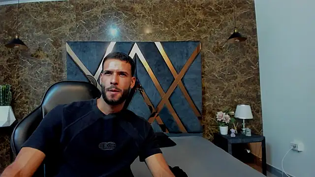 Jacob Benelli online show from March 25, 2026, 11:22 pm