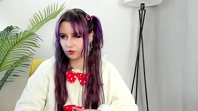 Snapshot of KishaRowsey chatting on November 7, 2025, 6:46 am KishaRowsey online show from November 7, 2025, 6:46 am