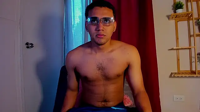 ryan williams23 online show from November 11, 2025, 12:05 pm