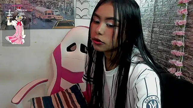 candy kiss   online show from January 8, 2026, 7:38 pm