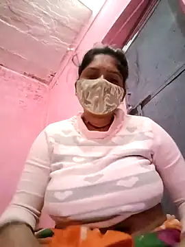 Snapshot of Janhvi_bhabhi_ji chatting on November 22, 2025, 12:20 am Janhvi bhabhi ji online show from November 22, 2025, 12:20 am