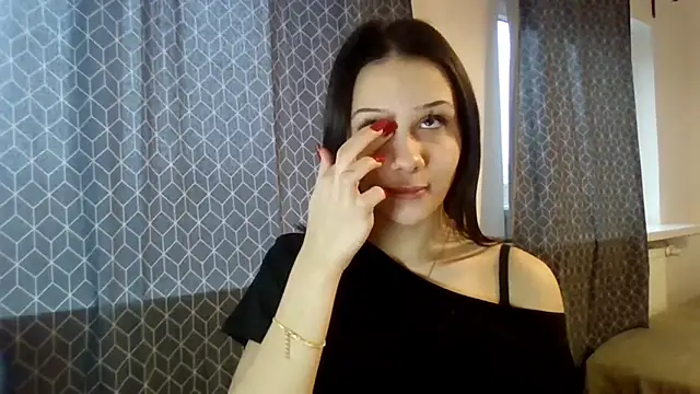 CarmenBody online show from December 22, 2025, 7:16 am