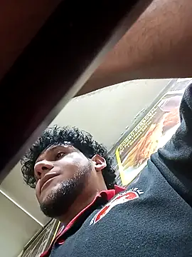 prototipoA45 online show from November 18, 2025, 10:47 pm