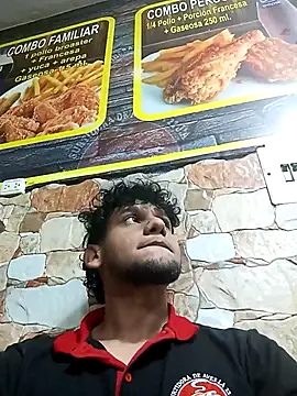 prototipoA45 online show from February 4, 2026, 11:31 pm