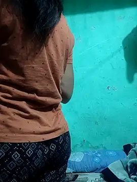 Snapshot of Piya_Bakshi chatting on November 28, 2025, 2:20 pm Piya Bakshi online show from November 28, 2025, 2:20 pm