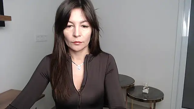 Veronichkaaa online show from November 27, 2025, 7:43 am