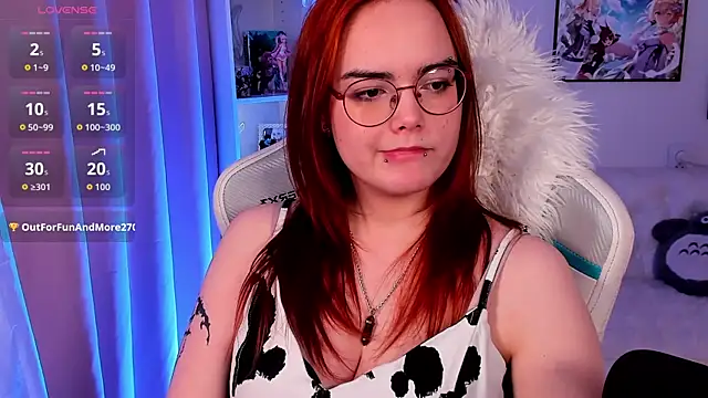 Snapshot of Lily__Evans chatting on February 20, 2026, 7:10 am Lily Evans online show from February 20, 2026, 7:10 am