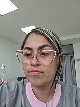 Snapshot of Laurenwc chatting on November 11, 2025, 7:25 pm Laurenwc online show from November 11, 2025, 7:25 pm