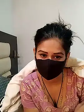 black and white choco online show from January 9, 2026, 7:33 am