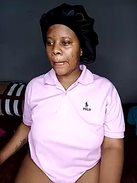 Emmylove-xr25 online show from November 18, 2025, 6:40 am