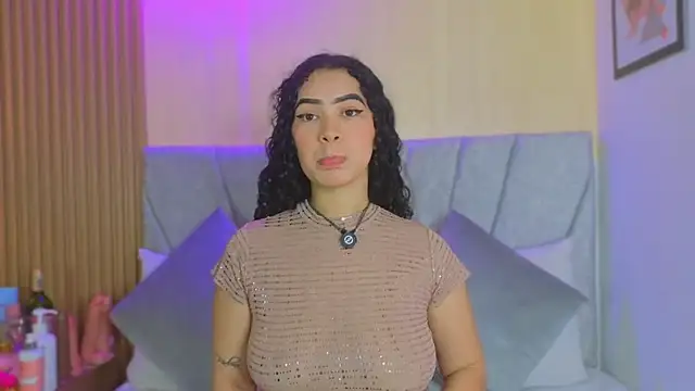 paulina  rose online show from February 26, 2026, 7:35 pm