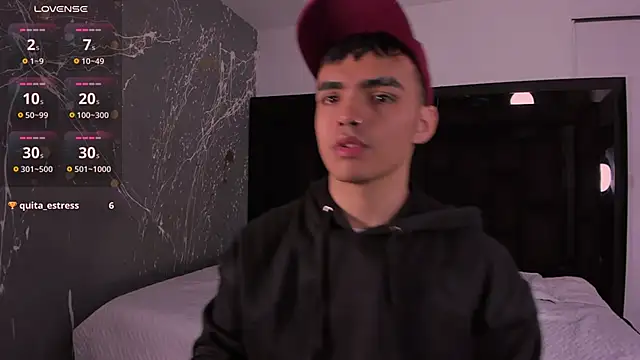 NicoKingg  online show from November 22, 2025, 5:17 am