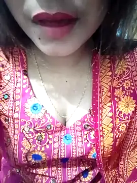 Cute Nancy07 online show from December 1, 2025, 1:32 am