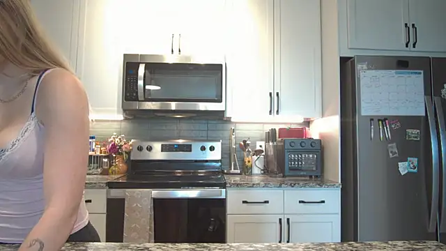 RosieCheeks  online show from April 2, 2026, 5:43 pm