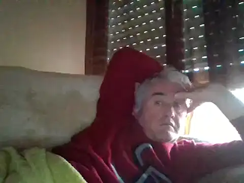 Cumlover5534 online show from December 25, 2024, 3:38 pm