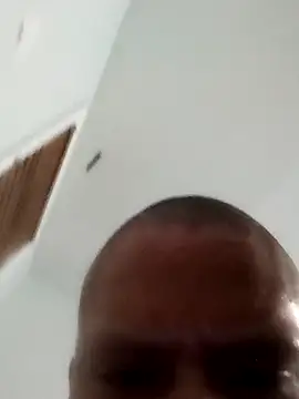 Maceypoops online show from March 12, 2026, 4:18 am