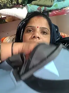 Hot suini online show from March 10, 2026, 5:34 am