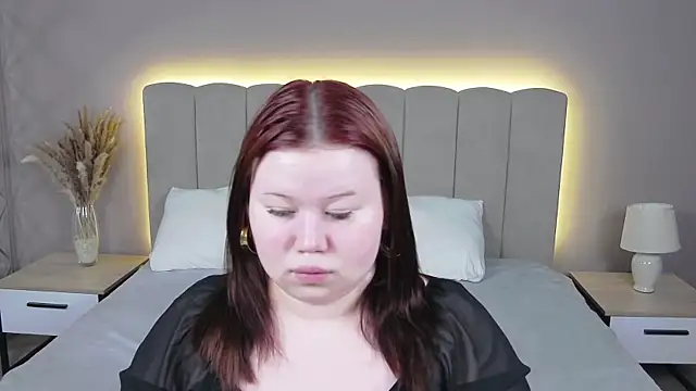 EvaNova  online show from April 3, 2026, 11:19 am