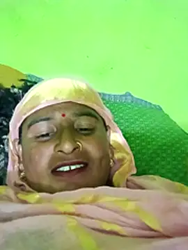 Quin love143 online show from November 24, 2025, 2:39 pm