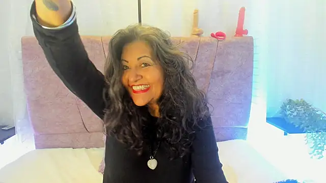 Victoriaa Anderson online show from March 18, 2026, 7:39 pm