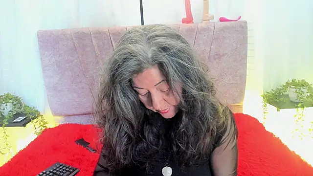 Victoriaa Anderson online show from March 24, 2026, 2:11 pm