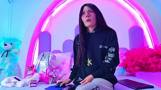 BunnySexyy18 online show from March 13, 2026, 3:13 am