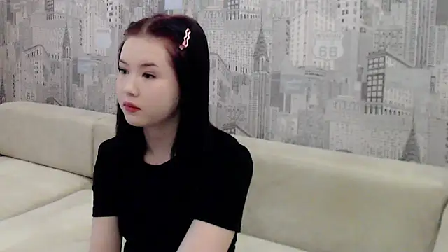 RadyBoonmee online show from December 19, 2025, 8:32 am