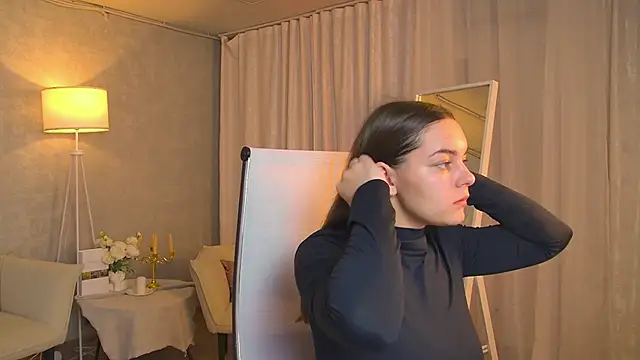 Snapshot of FrancescaCavaliere chatting on November 21, 2025, 9:30 am FrancescaCavaliere online show from November 21, 2025, 9:30 am