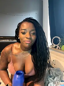 HotKaylaa online show from November 27, 2025, 11:34 am