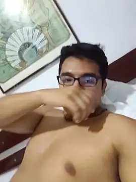 Snapshot of Zack1225 chatting on February 21, 2026, 4:57 am Zack1225 online show from February 21, 2026, 4:57 am