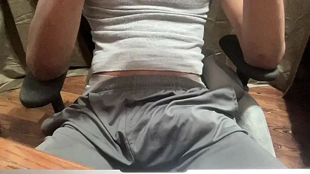 BabyBoyK17 online show from December 16, 2025, 10:31 am