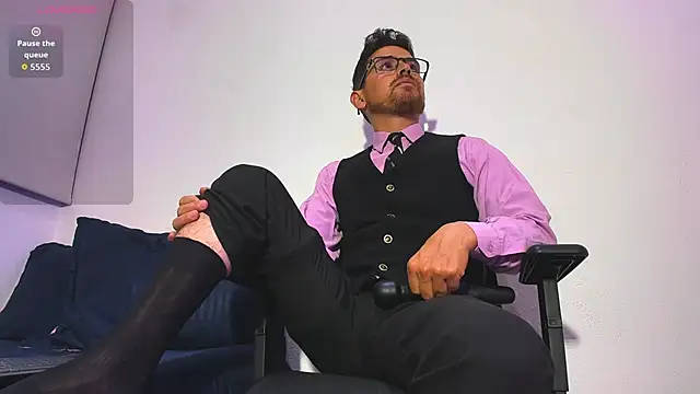 Snapshot of Prince1_dark chatting on November 30, 2025, 5:55 am Prince1 dark online show from November 30, 2025, 5:55 am