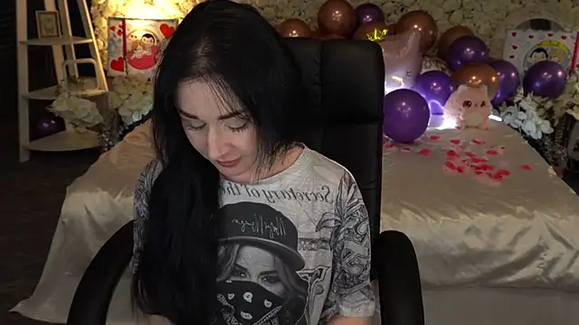 CarolinaaFoxyyy online show from February 24, 2026, 7:45 pm