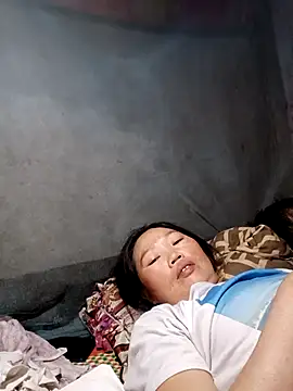 blonde blg online show from April 18, 2026, 2:10 pm