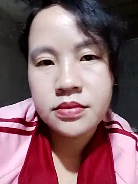 yelow-bee online show from November 10, 2025, 4:17 pm