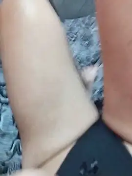 Snapshot of Tayanehot chatting on November 26, 2025, 9:27 pm Tayanehot online show from November 26, 2025, 9:27 pm