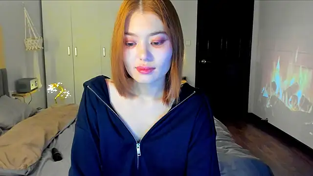 HopeLovely online show from November 23, 2025, 12:32 am