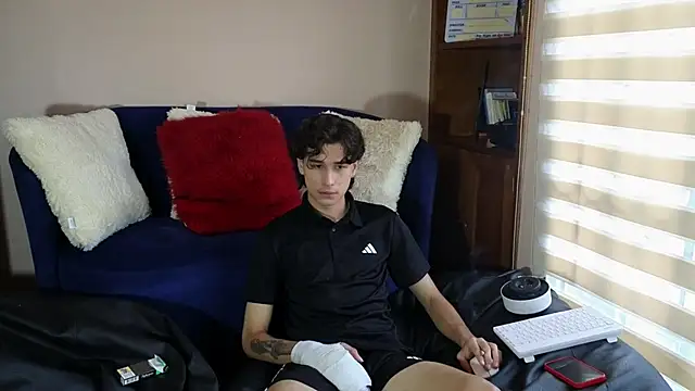 Derekswan online show from January 14, 2026, 9:31 pm