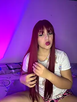 zhoee fly online show from November 14, 2025, 7:01 pm