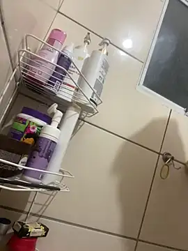 Juninlop online show from March 3, 2026, 10:26 pm