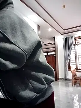   Anna    online show from December 15, 2025, 1:10 am