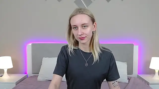 RachaelCute online show from March 20, 2026, 1:16 pm